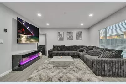 3886 Trieste Circle, Stockton, CA 95205 - Photo 3