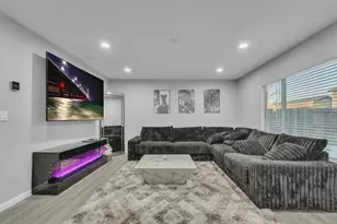 3886 Trieste Cir, Stockton, CA 95205 - Photo 3