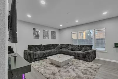 3886 Trieste Circle, Stockton, CA 95205 - Photo 21