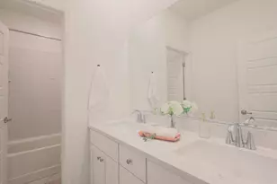 5718 Harveston Wy, Sacramento, CA 95835 - Photo 21