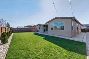 4710 Durum Wy, Roseville, CA 95747 - Photo 65
