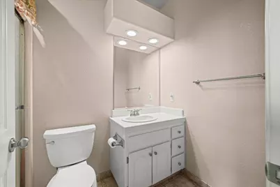 11931 Old Eureka Way, Gold River, CA 95670 - Photo 17