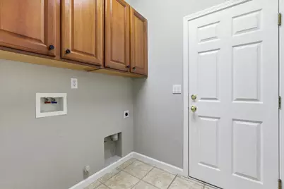 1741 Bamboo Street, Roseville, CA 95747 - Photo 25