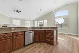 1741 Bamboo St, Roseville, CA 95747 - Photo 15