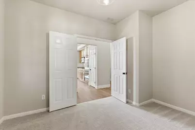 1741 Bamboo Street, Roseville, CA 95747 - Photo 27