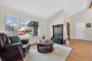 1966 Sidesaddle Way, Roseville, CA 95661 - Photo 9