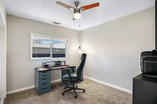 4568 9th Ave, Sacramento, CA 95820 - Photo 19