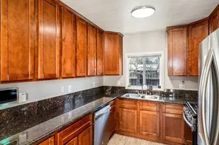 4568 9th Ave, Sacramento, CA 95820 - Photo 11