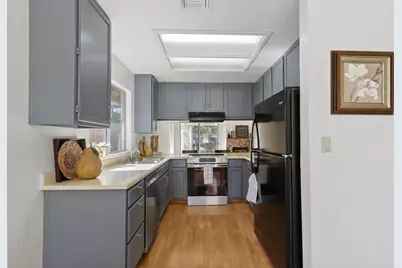 4406 Sunrise Court, Davis, CA 95618 - Photo 11