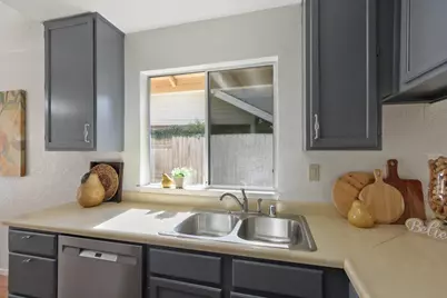 4406 Sunrise Court, Davis, CA 95618 - Photo 15