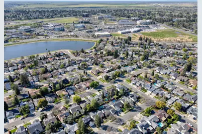 8099 N Orchard Street, Fresno, CA 93720 - Photo 39