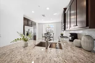 4101 Hovnanian Dr, Sacramento, CA 95834 - Photo 9