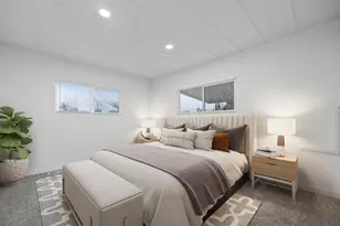 335 Hickorywood Ln, Bakersfield, CA 93308 - Photo 9