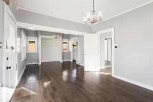 526 Redwood Ave, Sacramento, CA 95815 - Photo 9