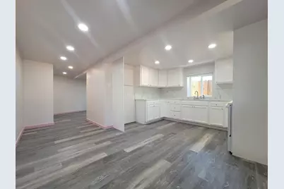 526 Redwood Avenue, Sacramento, CA 95815 - Photo 33