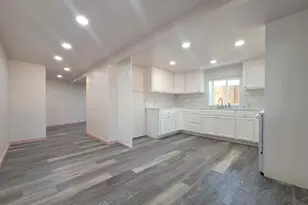 526 Redwood Ave, Sacramento, CA 95815 - Photo 33