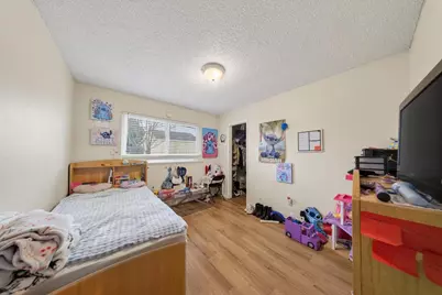 7263 Hayward Drive, Sacramento, CA 95828 - Photo 21