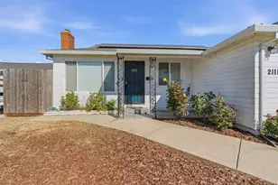 2111 Berg Ave, Sacramento, CA 95822 - Photo 5