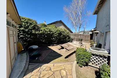 2304 Ridderkerk Circle, Modesto, CA 95356 - Photo 33