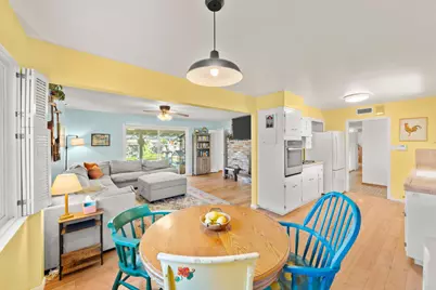 6655 Fordham Way, Sacramento, CA 95831 - Photo 1