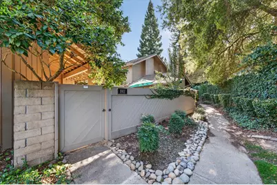 1911 Discovery Village Lane, Gold River, CA 95670 - Photo 29