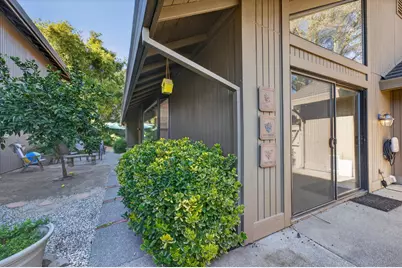 1911 Discovery Village Lane, Gold River, CA 95670 - Photo 35