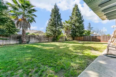 2084 Knights Ferry Drive, Plumas Lake, CA 95961 - Photo 21