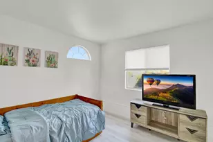 8314 Windwood Way, Elk Grove, CA 95758 - Photo 37