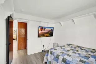 8314 Windwood Way, Elk Grove, CA 95758 - Photo 35