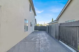 8314 Windwood Way, Elk Grove, CA 95758 - Photo 47