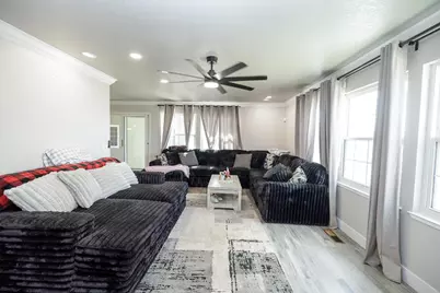 10606 Pioneer Avenue, Oakdale, CA 95361 - Photo 25