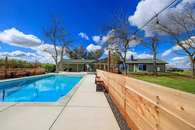 10606 Pioneer Avenue, Oakdale, CA 95361 - Photo 65