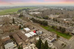 2821 Democracy Alley, Sacramento, CA 95816 - Photo 39