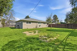 3780 26th Ave, Sacramento, CA 95820 - Photo 9