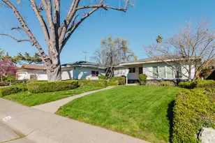 1310 Los Rios Dr, Carmichael, CA 95608 - Photo 1