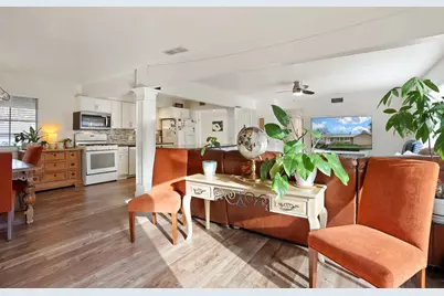 8814 Mohawk Way, Fair Oaks, CA 95628 - Photo 17