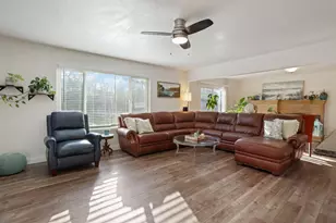 8814 Mohawk Way, Fair Oaks, CA 95628 - Photo 7