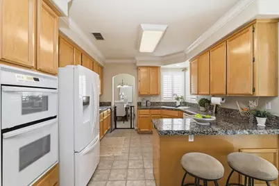 9528 Timber River Way, Elk Grove, CA 95624 - Photo 9