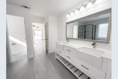 2724 Bertolani Circle, Elk Grove, CA 95758 - Photo 41