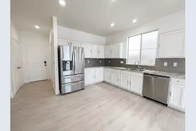 2724 Bertolani Circle, Elk Grove, CA 95758 - Photo 19