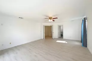 2724 Bertolani Cir, Elk Grove, CA 95758 - Photo 39