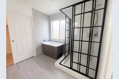 2724 Bertolani Circle, Elk Grove, CA 95758 - Photo 45