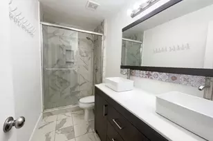 2724 Bertolani Cir, Elk Grove, CA 95758 - Photo 47