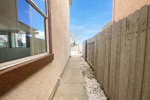 2724 Bertolani Cir, Elk Grove, CA 95758 - Photo 55