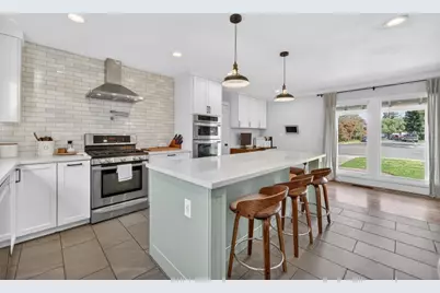 2715 Ione Street, Sacramento, CA 95821 - Photo 13