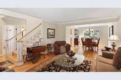 4932 Hollycrest Way, Fair Oaks, CA 95628 - Photo 7