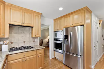4932 Hollycrest Way, Fair Oaks, CA 95628 - Photo 19