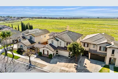 16501 Upper Pasture, Lathrop, CA 95330 - Photo 3