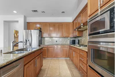 16501 Upper Pasture, Lathrop, CA 95330 - Photo 13