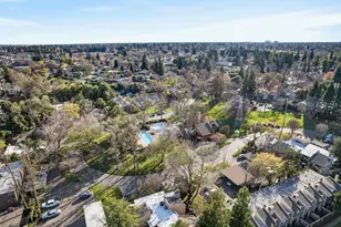 2290 Woodside Ln, Sacramento, CA 95825 - Photo 41